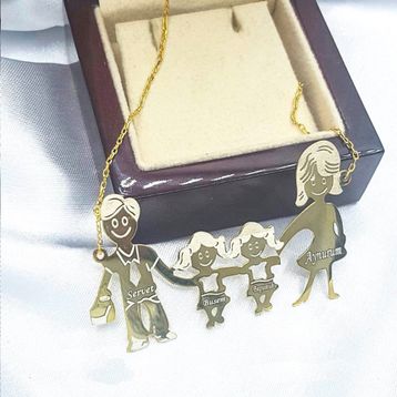 Gümüş Mutlu Aile Kolye
