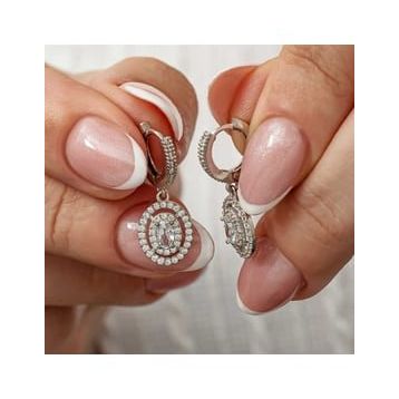 Gümüş Sallantılı Oval Taşlı Küpe