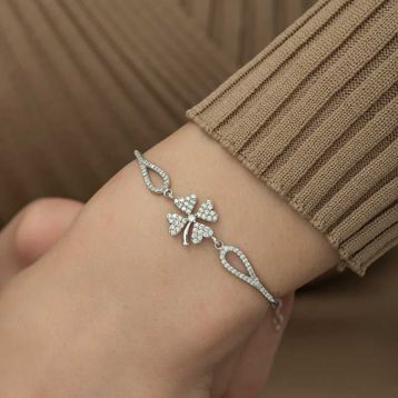 Gumush T5245 PB Yonca Gümüş Bileklik