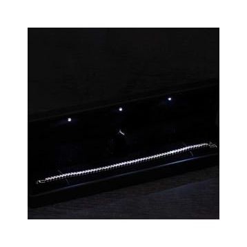 Gumush T8427 Işıklı Kutulu 4 mm Beyaz Taşlı Su Yolu Kadın Gümüş Bileklik