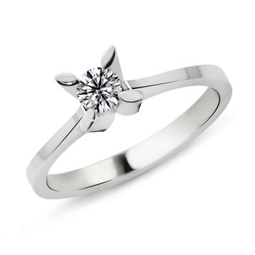 Harem Altın PR172 0.37 ct E Renk Hrd Sertifikalı Pırlanta Tektaş Yüzük