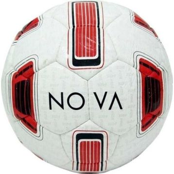 Hattrick Nova 5 No Futbol Topu