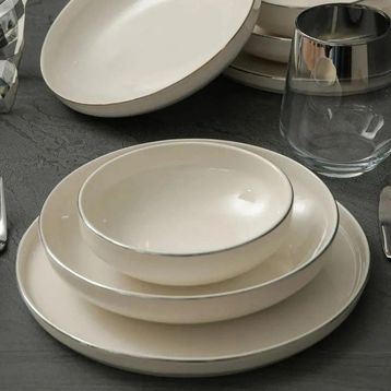 Heda Porselen Rüya Platin Yaldız Kırık Beyaz 18 Parça 6 Kişilik Porselen Yemek Takımı