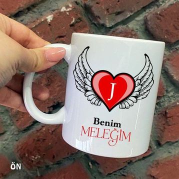 Hediyeci Abla Size Özel Benim Meleğim Kanatlı Kalp J Harfli Seramik Baskılı Beyaz Kupa Bardak