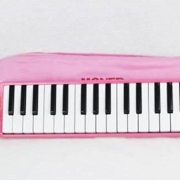 Honer ME32 Pembe Melodika