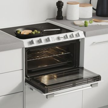 Hoover Trio TRV60NORB/1-SC1 3’ü 1 Arada Beyaz Fırın-Ocak-Bulaşık Makinesi