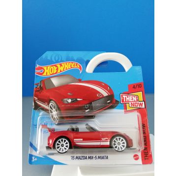 Hot Wheels 15 Mazda MX-5 Miata Oyuncak Araba