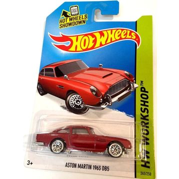 Hot Wheels Aston Martın 1963 Db5 Oyuncak Araba