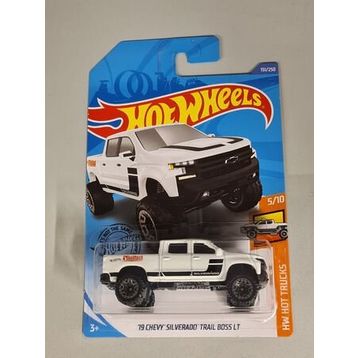 Hot Wheels Chevy Silverado Oyuncak Araba