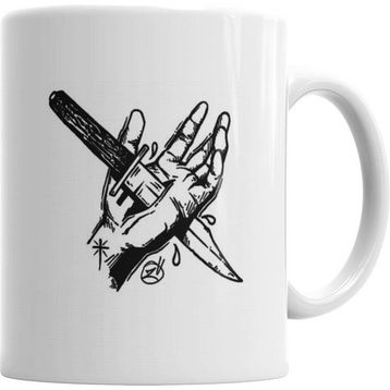 Humuts Knife In The Hand Kupa Bardak