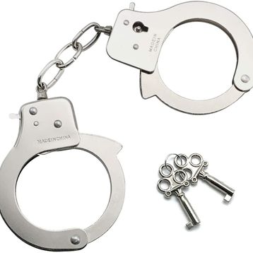 Huramarketing Anahtarlı Oyuncak Metal Polis Kelepçesi