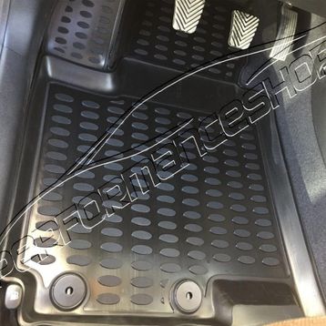 Hyundai Elantra 2016 Model 3D Havuzlu Paspas