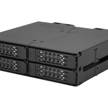 Icy Dock MB699VP-B V3 ToughArmor 4x2.5 inç NVMe U.2 / U.3 SSD PCIE 4 5.25 inç Metal Kasa Sürücü Yuvası