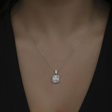 İf Pırlanta 0.45 ct Pırlanta Baget Kolye
