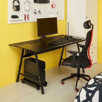 IKEA 39440772 Siyah Utespelare Matchspel Siyah Oyuncu Masası ve Sandalyesi