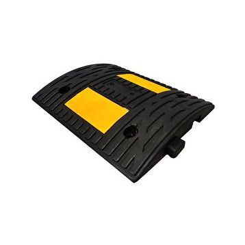 İleri Trafik 33 x 30 x 4 cm Eko Kauçuk Hız Kesici Yol Kasisi Kapağı
