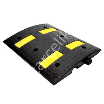 İleri Trafik 50 x 40 x 4,5 cm Kauçuk Hız Kesici Yol Kasisi Kapağı