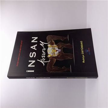 İnsan Kusurum - Rukiye Üstündağ