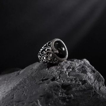 İpek Silver Siyah Oniks Taşlı Yılan Motifli 925 Ayar Gümüş Erkek Yüzük