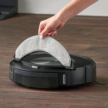 iRobot Roomba J7 Robot Süpürge Teşhir-Outlet