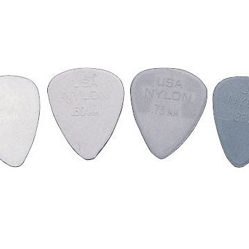Jim Dunlop Nylon Standard 0.73 mm Pena