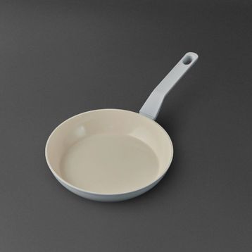 Jumbo Swiss Crystal Light Grey 24 cm Tava