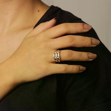 Kaburga Model Taşlı Yüzük