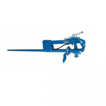 Kanca Ayaklı Demirci 150 mm Mengene