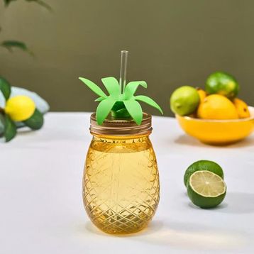 Karaca Ananas 550 ml Transparent Pipetli Su Şişesi