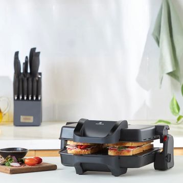 Karaca Future Essential Matte Siyah Tost Makinesi