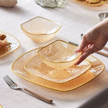 Karaca Goya Krem 6 Kişilik 18 Parça Yemek Takımı