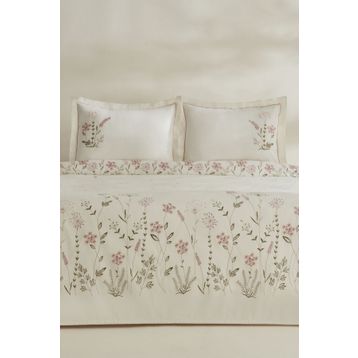 Karaca Home Gres Pudra Çift Kişilik Nakışlı Nevresim Pike Takımı