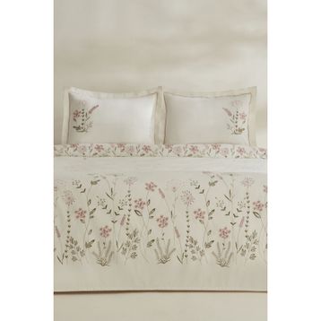 Karaca Home Gres Pudra Çift Kişilik Nakışlı Nevresim Pike Takımı