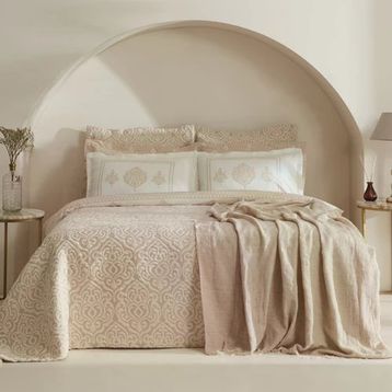 Karaca Home Helen 8 Parça Gold Çeyiz Seti