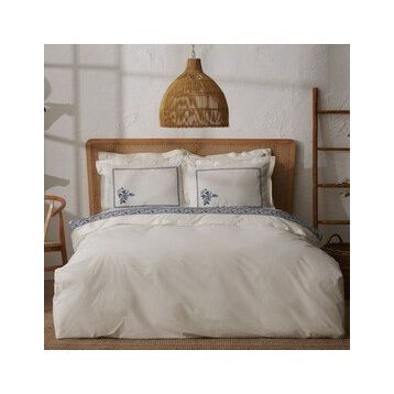 Karaca Home Lima Beyaz %100 Pamuk Çift Kişilik Nakışlı Nevresim Takımı