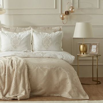 Karaca Home Tuğba Gold 8 Parça Private Çeyiz Seti