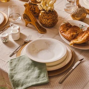 Karaca Meadow Fine Pearl 58 Parça Gold 12 Kişilik Yemek Takımı