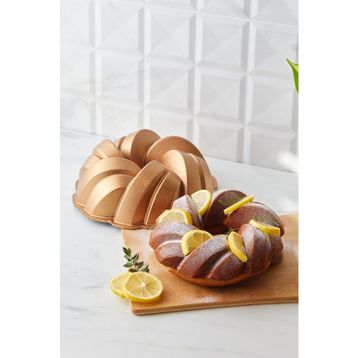 Karaca Örgü Gold Döküm 26 cm Kek Kalıbı