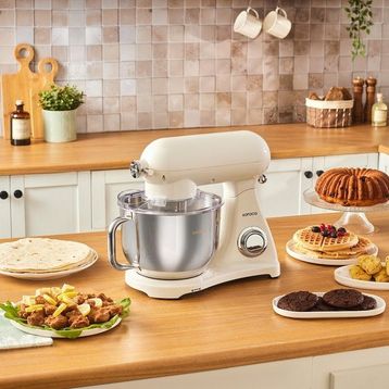 Karaca Powercast Chef Döküm Stand Mikser Cream 1800 W 6.2 lt Mutfak Şefi