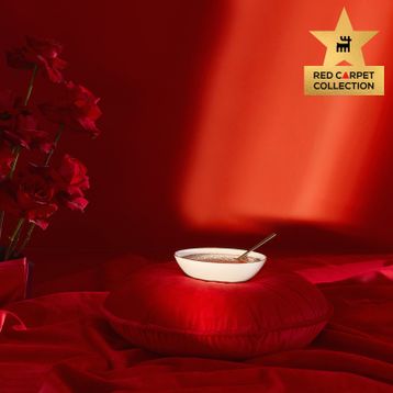 Karaca Red Carpet Collection Fine Pearl Extra Chanak 62 Parça 12 Kişilik İnci Gold Yemek Takımı
