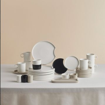 Karaca X Hussein Chalayan Forever Bone Poly 28 Parça 6 Kişilik Kahvaltı Takımı
