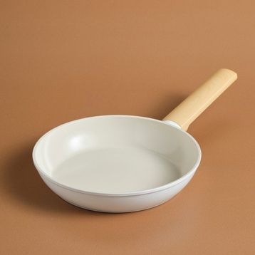 Karaca X Refika Swiss Crystal Almond Cream İndüksiyon Tabanlı 22 cm Tava