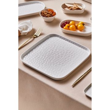 Karaca X Refika'dan 26 CM Beyaz Servis Tabağı