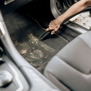 Karcher KWD 1 W V-12/2/18 Islak Kuru Elektrikli Süpürge