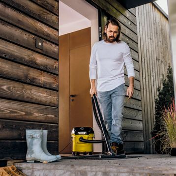 Karcher KWD 1 W V-12/2/18 Islak Kuru Elektrikli Süpürge
