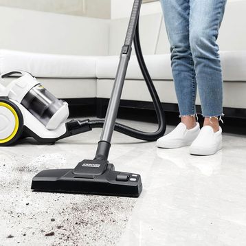 Karcher VC 3 Beyaz Elektrikli Süpürge