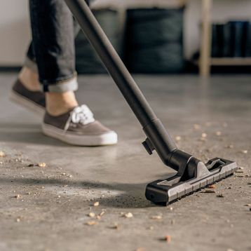 Karcher WD 4 S V-20/5/22 Islak Kuru Elektrikli Süpürge
