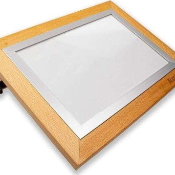 Karin Naturel Kayın Yüksek Işıklı Led 40x60 cm Eskiz ve Çizim Masası