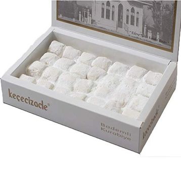 Keçecizade 275 gr Bademli Kare Kurabiye