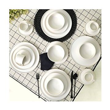 Keramika Mat Beyaz Stackable Yemek / Kahvaltı Takımı